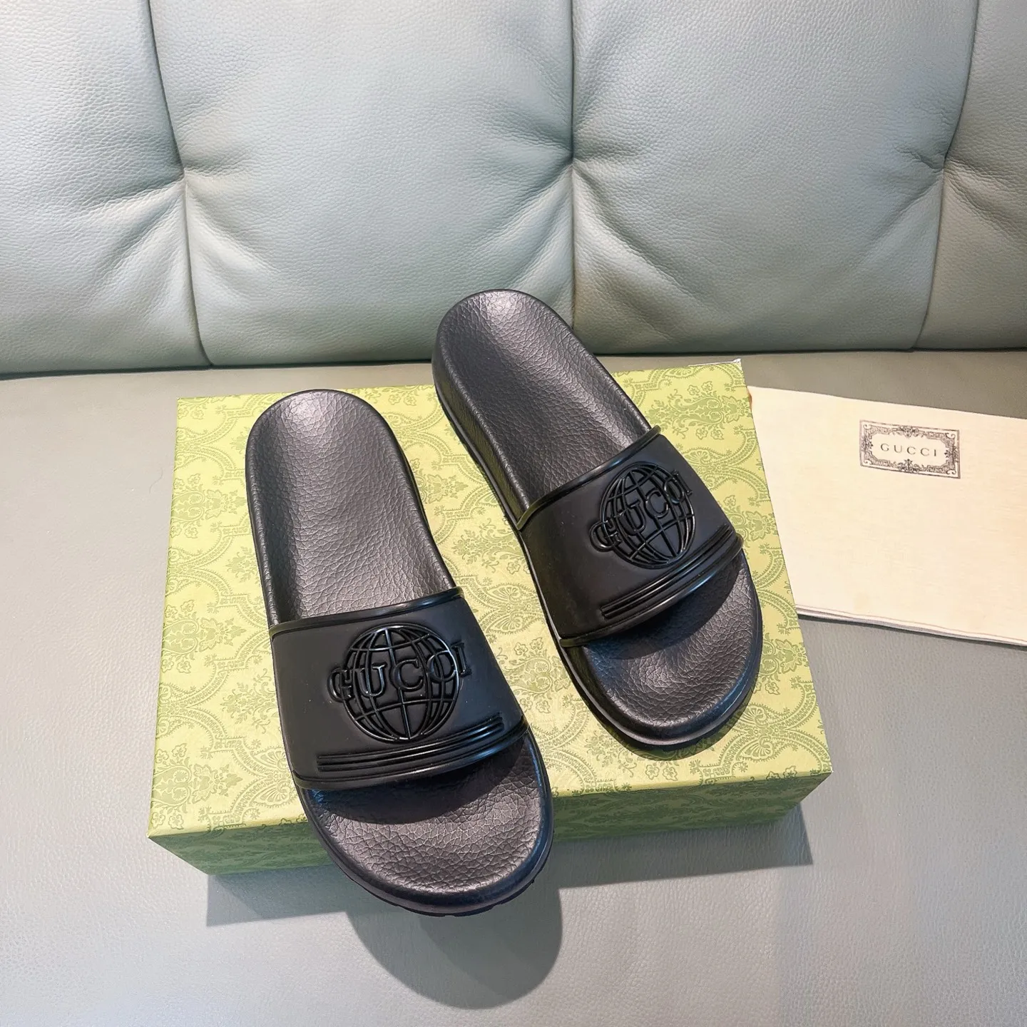 Men's Men's Shoes 130🐮🐮Gucci Gucci Slippers Gucci 2024 latest beach sandals slippers Original molding double G LOGO Original molding consistent Outsole: Men's Men's Shoes u double-layer outsole Size: 35-46